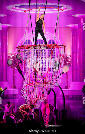 Toronto, Kanada. 18 Aug, 2019. Alecia Beth Moore, professionell, bekannt als Rosa (stilisiert als P!nk) eine ausverkaufte Show in Toronto. Credit: SOPA Images Limited/Alamy leben Nachrichten Stockfoto