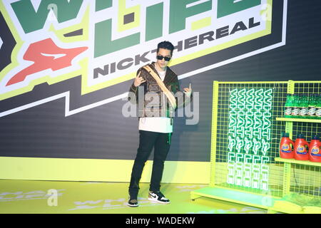 Taiwanesische Schauspieler und Sänger Nick Chou fan Partei für neue EP "Was für ein Leben" in Taipei, Taiwan, 24. Juli 2019 besucht. Stockfoto