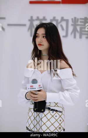 Chinesische Schauspielerin Jelly Lin oder Lin Yun besucht eine Werbeveranstaltung für Liby in Shanghai, China, 6. Juli 2019. Stockfoto