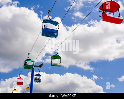 Sky Glider Fahrt an der Illinois State Fair. Stockfoto