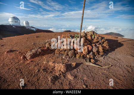 Stein Marker/Native Hawaiian Schreine (HEIAU), auch als Erinnerung an die heilige Geschichte des Mauna Kea, Hawaii, Stockfoto