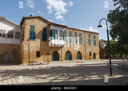 Nikosia, Zypern - März, 29, 2018: Die Stadt Nicosia Anzeigen. Traditionelle altes Haus Stockfoto