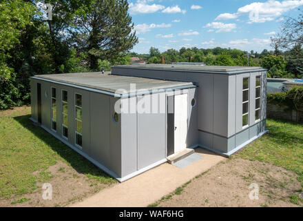 Stahlhaus Dessau, Stahl Haus, Siedlung Törten, Dessau. Von Georg Muche 1926 als Fertighaus Experiment für das Bauhaus, Vorhersage container Gehäuse. Stockfoto