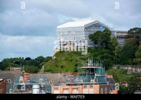 Das Nottingham Castle Sanierung, vom Dach der Loxley House auf Station Street in Nottingham, England Großbritannien erfasst Stockfoto