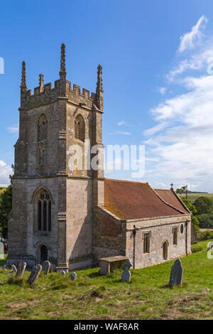 Imber Kirche, St Giles Kirche, am Tag der offenen Tür für Besucher zu sehen, die verlassenen Geisterdorf von imber auf Salisbury, Wiltshire UK im August Stockfoto