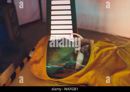 Außerirdische Außerirdische in einem Versuchslabor im UFO Stockfoto