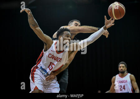 20. August 2019; Quay Centre, Sydney, Australien; Internationaler Basketball, Kanada gegen Neuseeland Tall Blacks; Oshae Brissett Kanadas erstreckt sich auf Block eine Pass-Redaktion nur verwenden. Stockfoto