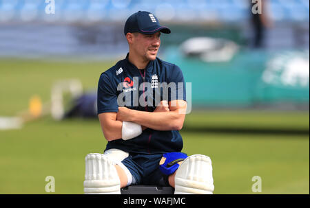England's Rory brennt während der Netze Sitzung in Leeds. Stockfoto