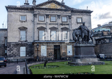 Vorplatz der königlichen Bank von Schottland, St Andrew Square RBS head Office, früher die Heimat von Sir Lawrence Dundas Edinburgh GROSSBRITANNIEN Stockfoto