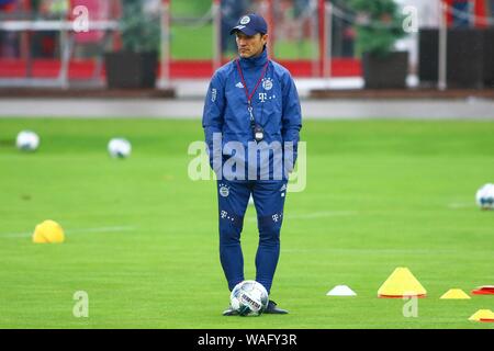 München, Deutschland. 20 Aug, 2019. Muenchen, Deutschland August 20, 2019: 1. BL-19/20 - FC Bayern München Ausbildung 20.08.2019 Trainer Niko Kovac (FC Bayern München), Förderung/Single Image/Freisteller/| Verwendung der weltweiten Kredit: dpa/Alamy leben Nachrichten Stockfoto
