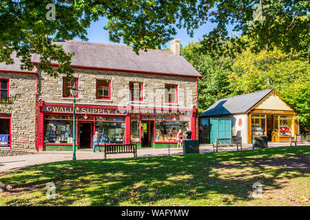 Gwalia Speichert von 1880 in St. Fagans National Museum der Geschichte von Wales, Cardiff, Wales, Großbritannien Stockfoto