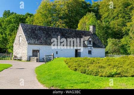 Cilewent Bauernhaus von 1734 in St. Fagans National Museum der Geschichte von Wales, Cardiff, Wales, Großbritannien Stockfoto