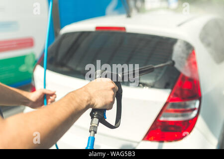 Teil Des Auto Hochdruck Pumpe Und Das Werkzeug Fur R Stockfoto