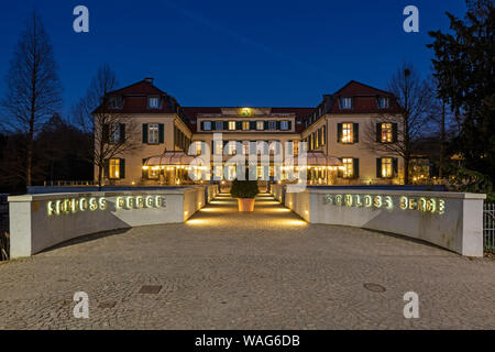 2010, Abend, Abend, Dämmerung, Abendlicht, Abendstimmung, Architektur, Exit, Außenansicht, field recording, Barock, Gebäude, Beleuchtung Stockfoto