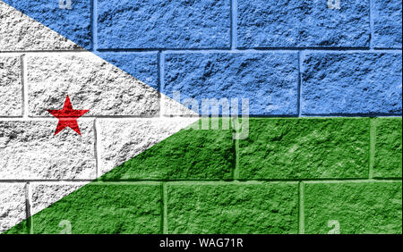 Flagge Dschibuti schließen bis auf ein gerissenes Wand gemalt Stockfoto