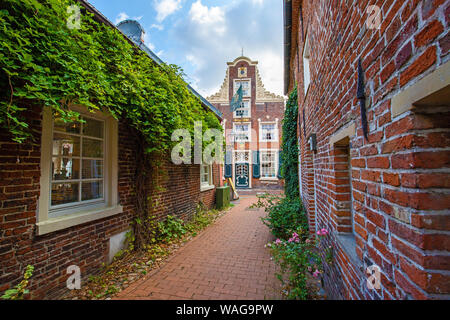 Eine Gasse in der Altstadt von Leer (Ostfriesland) Stockfoto