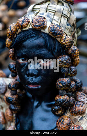 Ein Filipino Kind nimmt an der Parade während der ati-atihan-Festival, Kalibo, Panay Island, Aklan Provinz, die Philippinen Stockfoto