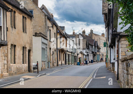 Cotswold stone Gebäude entlang Hailes Street, Winchcombe, Gloucestershire, England Stockfoto