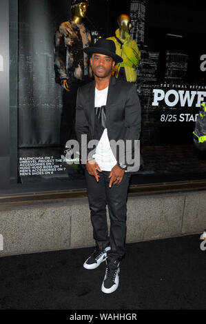 NEW YORK, NY - AUGUST 19: Schauspieler Larenz Tate beachtet wie Saks Fifth Avenue und Starz die Feiern letzte Saison von 'Power' am 19. August 2019 in New Yor Stockfoto