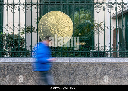 Buenos Aires, Argentinien. 20 Aug, 2019. 20.August 2019 - Buenos Aires, Argentinien - Argentinien peso geschwächt und niedrig halten pro Dollar. Bilder der Financial District, die Zentralbank, Wechselstuben und Banken in Buenos Aires. Credit: Maximiliano Ramos/ZUMA Draht/Alamy leben Nachrichten Stockfoto