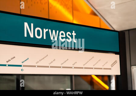 Sydney Metro Nordwesten Norwest Rapid Transport Station anmelden Fahrerlose neue Sydney NSW Australien U-Bahn Station Stockfoto