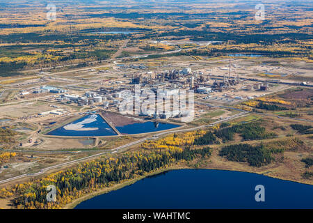 CNOOC (ehemals Nexen) Steam Assisted Gravity Drainage (SAGD) Oil Sands upgrader Projekt am langen See, 40 km südöstlich von Fort McMurray. Stockfoto