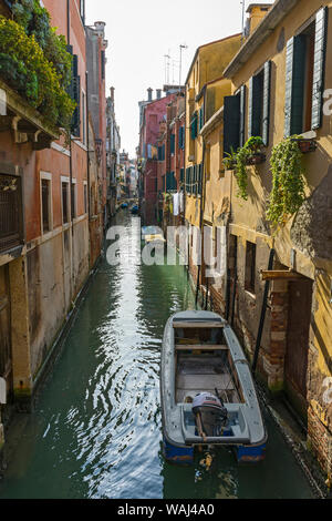 Der Rio delle Due Torri Kanal aus dem Ponte Del Ravano Brücke, Venedig, Italien Stockfoto