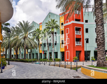 Kleine Antillen, Curacao, Willemstad. Bunte Einkaufsviertel Stockfoto