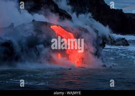 Kilauea Lavastrom in der Nähe der ehemaligen Stadt Kalapana, Big Island, Hawaii, USA Stockfoto