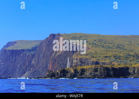 Schroffe Klippen und Küstenlinie am südlichen Ufer des Lanai, Kaunoe'u, Hawaii, USA Stockfoto