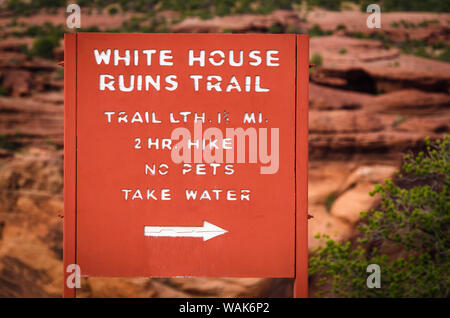 White House Ruin trail Zeichen, Canyon de Chelly National Monument, Arizona, USA. Stockfoto