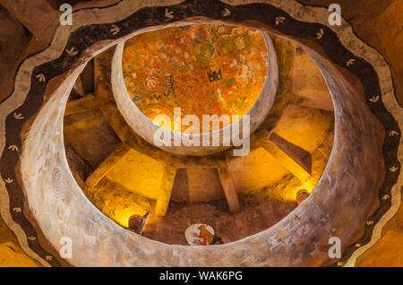 Navajo Wandmalereien an der Decke am Desert View Watchtower, Grand Canyon National Park, Arizona, USA. (Redaktionelle nur verwenden) Stockfoto