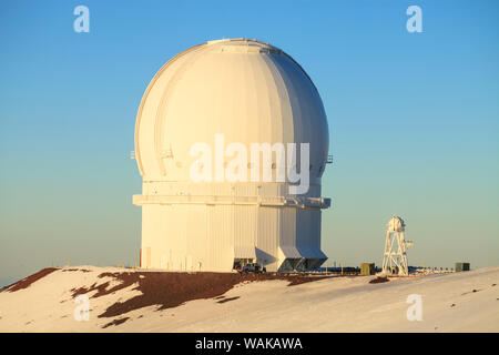 Blick von Mauna Kea Sternwarten (4200 m). Der Gipfel beherbergt die größte astronomische Observatorium der Welt, mit Teleskopen von Astronomen aus elf Ländern betrieben. Stockfoto