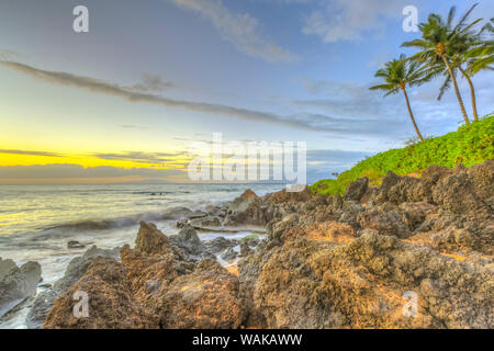 Sonnenuntergang am Strand in der Nähe des Wailea, Maui, Hawaii, USA Stockfoto