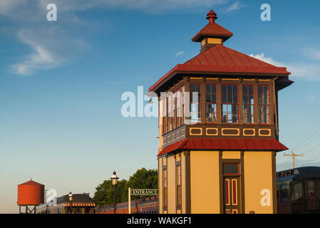 USA, Pennsylvania, Strasburg. alten Eisenbahn switching Turm Stockfoto