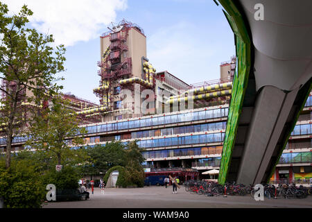 Universitätsklinikum der RWTH Aachen, Universitätsklinikum, Rampe der Heliport, Aachen, Nordrhein-Westfalen, Deutschland. Universitätsklinikum der RWTH Aachen, der Rampe des Hubschrau Stockfoto