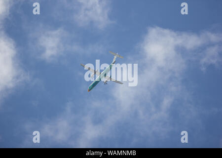 Chiangmai, Thailand - 19. August 2019: HS-DQH Bombardier Q400 NextGen von Nokair. Von Chiangmai Flughafen Udon Thani. Stockfoto