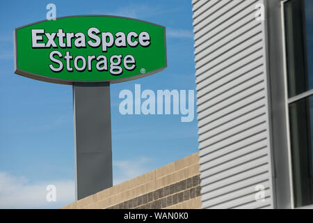 Ein logo Zeichen außerhalb einer Anlage durch Extra Space Storage in Lehi, Utah am 30. Juli 2019 belegt. Stockfoto