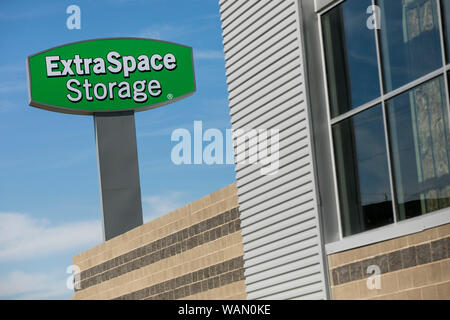 Ein logo Zeichen außerhalb einer Anlage durch Extra Space Storage in Lehi, Utah am 30. Juli 2019 belegt. Stockfoto