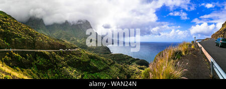 Beeindruckende Landschaft von Gran Canaria, mit Blick auf die Berge und das Meer, Spanien. Stockfoto