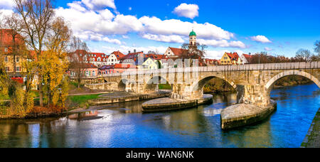 Wunderbare Stadt Regensburg in Bayern, über die Donau, Orte von Deutschland Stockfoto