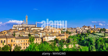 Schöne Siena Altstadt, Panoramaaussicht, Toskana, Italien. Stockfoto