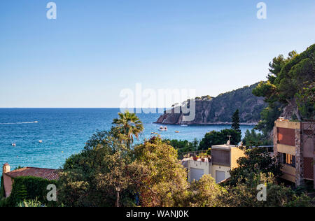 Am Strand der Costa Brava "Barcelona" finden wir diesen Ort so ruhig Stockfoto