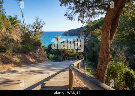 Am Strand der Costa Brava "Barcelona" finden wir diesen Ort so ruhig Stockfoto