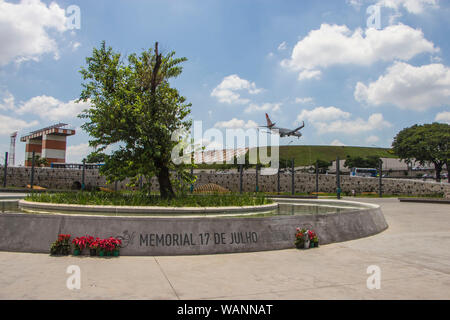 Memorial Square Juli 17, TAM Flug 3054, Campo Belo, São Paulo, Brasilien Stockfoto