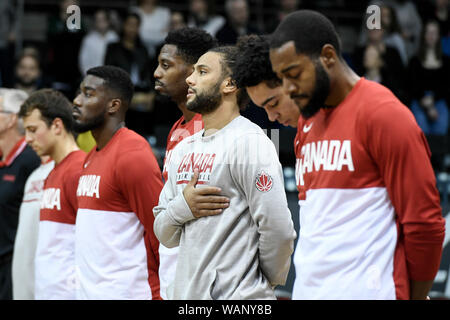 Sydney, Australien. 21 Aug, 2019. 2. August 2019; Quay Centre, Sydney, Australien; Internationaler Basketball, Kanada gegen Neuseeland Tall Blacks; Kanada während ihrer Nationalhymne - redaktionelle Verwendung. Credit: Aktion Plus Sport Bilder/Alamy leben Nachrichten Stockfoto