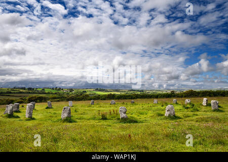 Merry Maidens von Boleigh neolithische Steinkreis mit 19 Steine auf einem Hügel in Cornwall, England Stockfoto