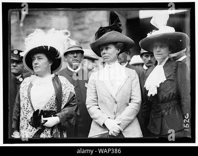 DEMOCRATIC NATIONAL CONVENTION. Frau. NORMAN E. MACK; Frau. WILLIAM H. TAFT; Frau. HUGH WALLACE Stockfoto