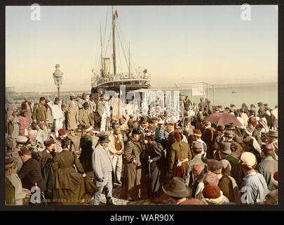 Aussteigen aus einem Schiff, Algier, Algerien Stockfoto