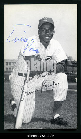 Handsignierte Bild der Hall of Fame Baseball player Ernie Banken der Chicago Cubs Stockfoto